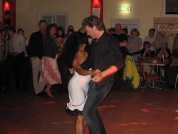 salsa0818.jpg